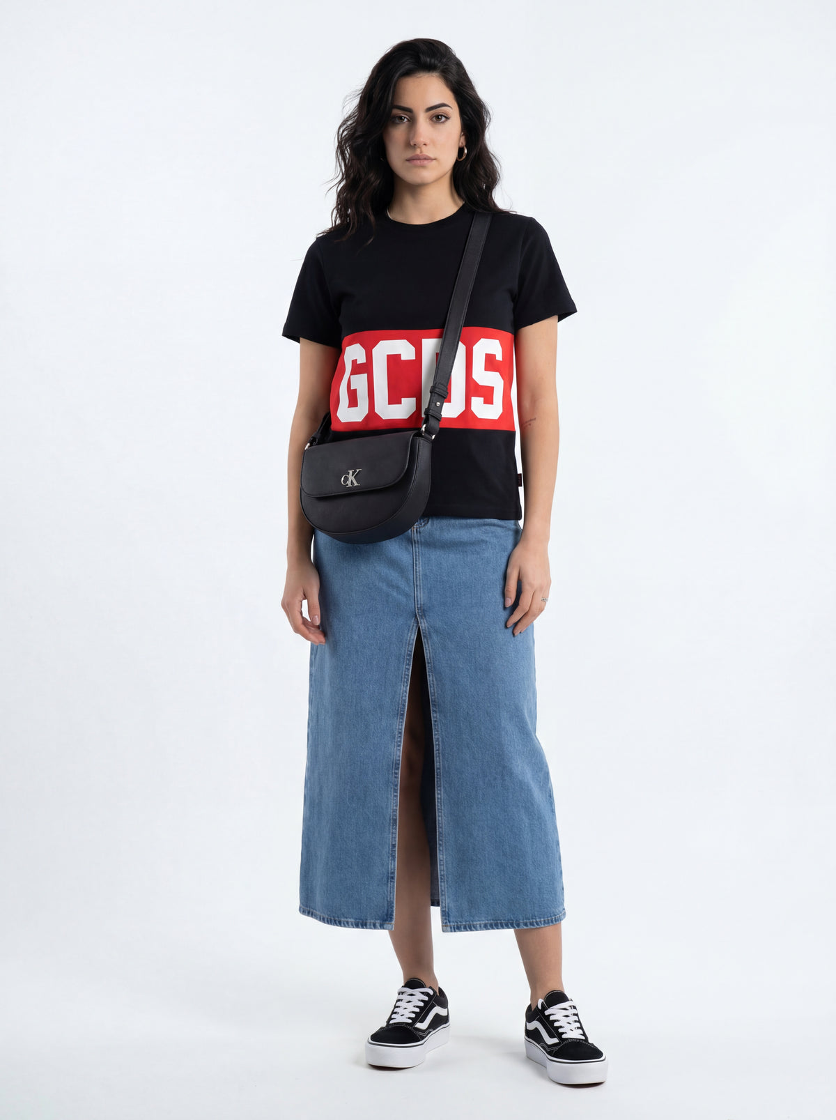 Vans + GCDS T shirt + Calvin Klein Gonna Jeans + Calvin Klein Borsa/tracol - 01