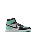 Air Jordan 1 Retro DZ5485 130