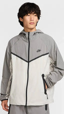 NIKE TUTA TECH HM7151-014
