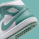 Jordan 1 Mid BQ6472 138