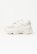 New Balance IV9060LL