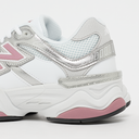 New Balance G906082T