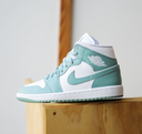 Jordan 1 Mid BQ6472 138