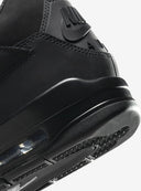 Air Jordan 4 Retro IB4171 010 ?