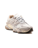 NEW BALANCE U906011M