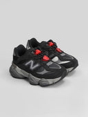 New Balance IV9060BK