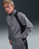 NIKE TUTA HQ3391-064